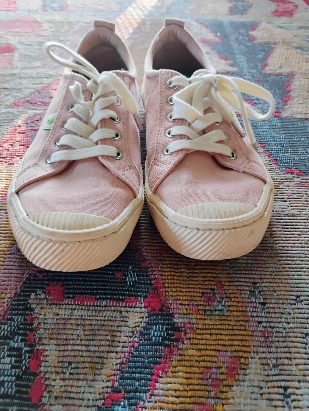 Cariuma Rose OCA Low Cap Tie Sneakers - Picture 5 of 8